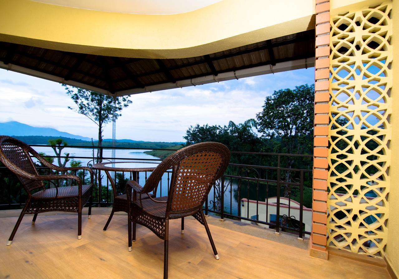 Vista Del Lago Ambalavayal Exterior photo