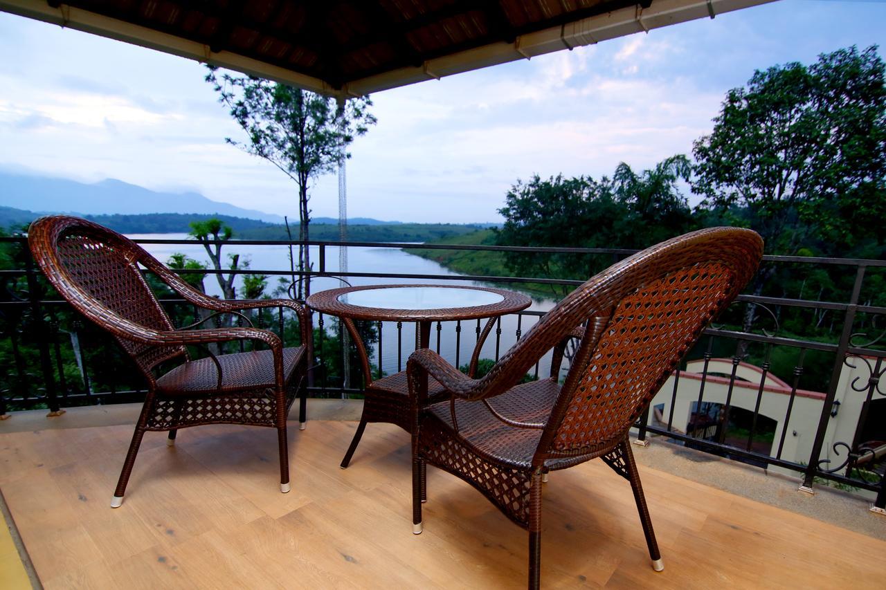 Vista Del Lago Ambalavayal Exterior photo