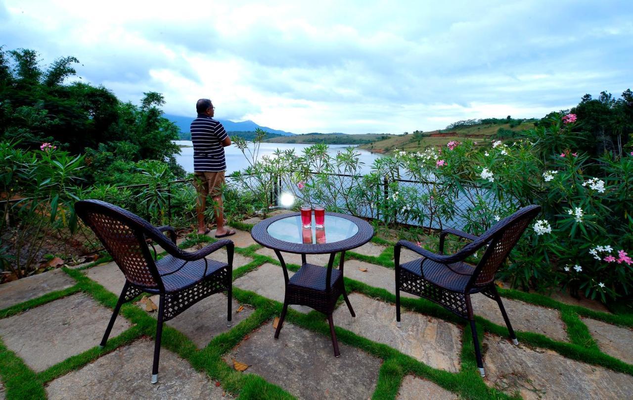 Vista Del Lago Ambalavayal Exterior photo